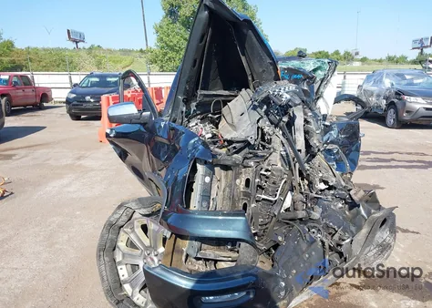 2018 GMC Sierra 1500 Denali из США, поврежденный, VIN 3GTU2PEJ4JG177248